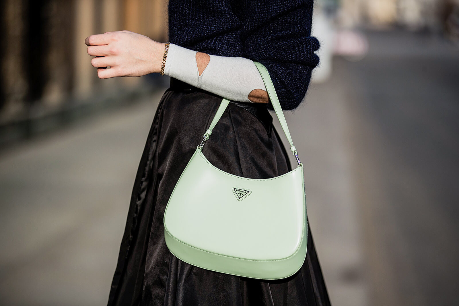 Top 10 Most Famous Handbag Brands In The World