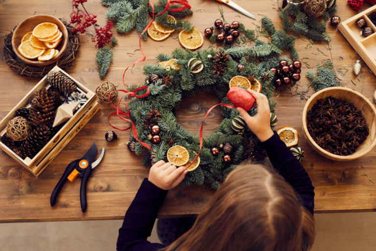 Top 10 Places To Buy Christmas Decorations in 2024