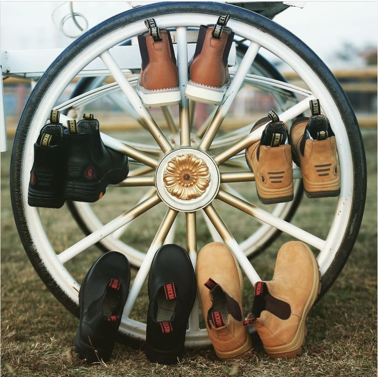 Rock Rooster Footwear Inc - Leather boots