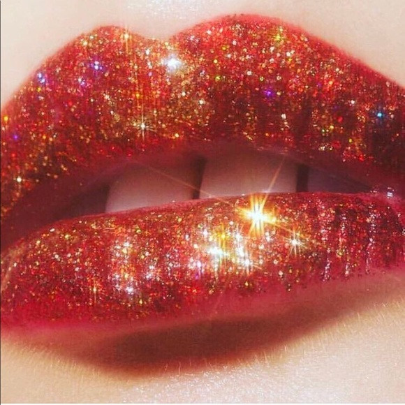 Stay Golden Cosmetics