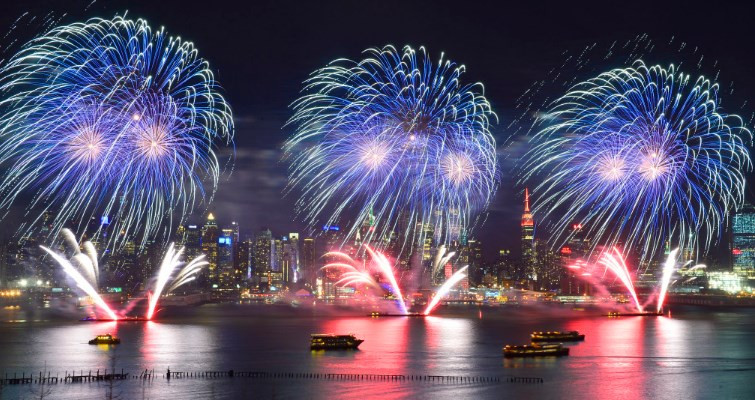 4th July New York fireworks cruise 4th July New York fireworks cruise