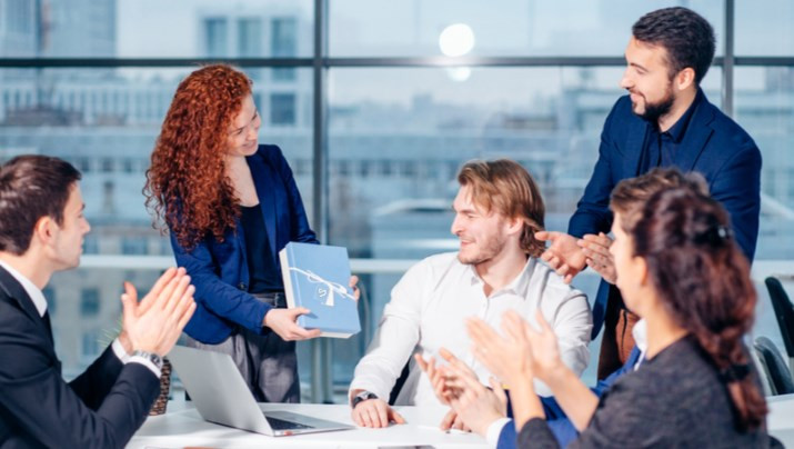 Give a Boss's Day gift Give a Boss's Day gift