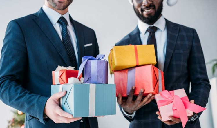 Corporate Gifting for Businesses Corporate Gifting for Businesses