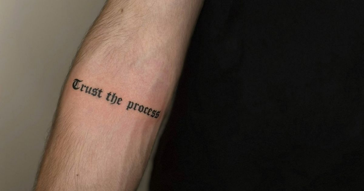 19+ Bold Strong Tattoos for Strength Person to Empower Your 2025 Ink