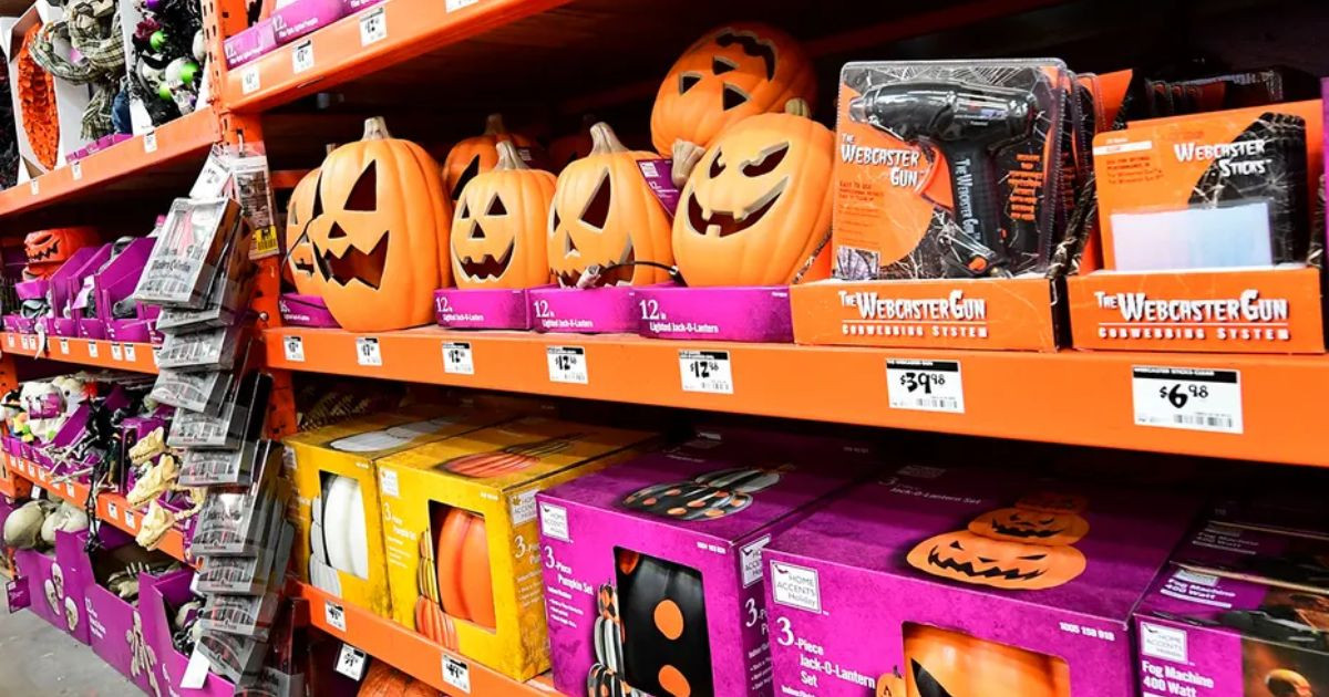 Best Budget Halloween Decorations 2025: Spooky Ideas That Won’t Break the Bank